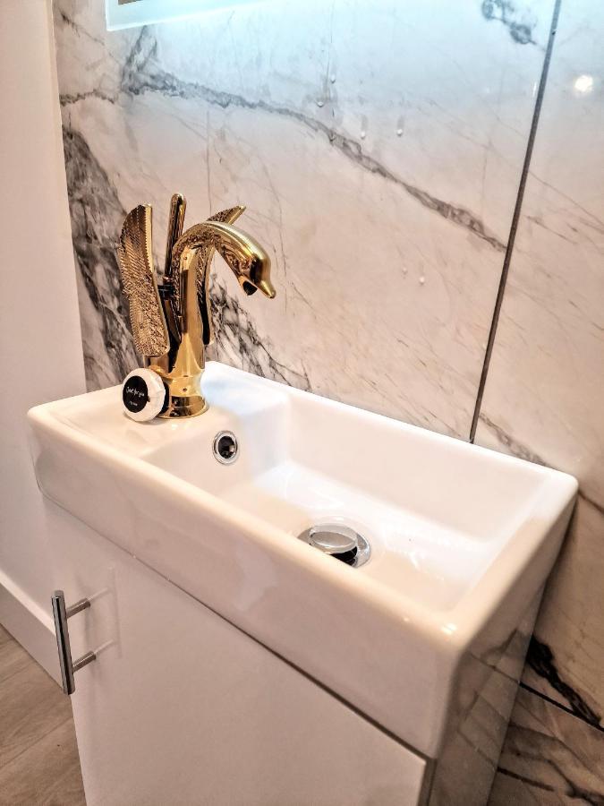 Kaoglen Fallow Pod - Luxury - Hot Tub - Pet Friendly Blairgowrie and Rattray Exterior foto